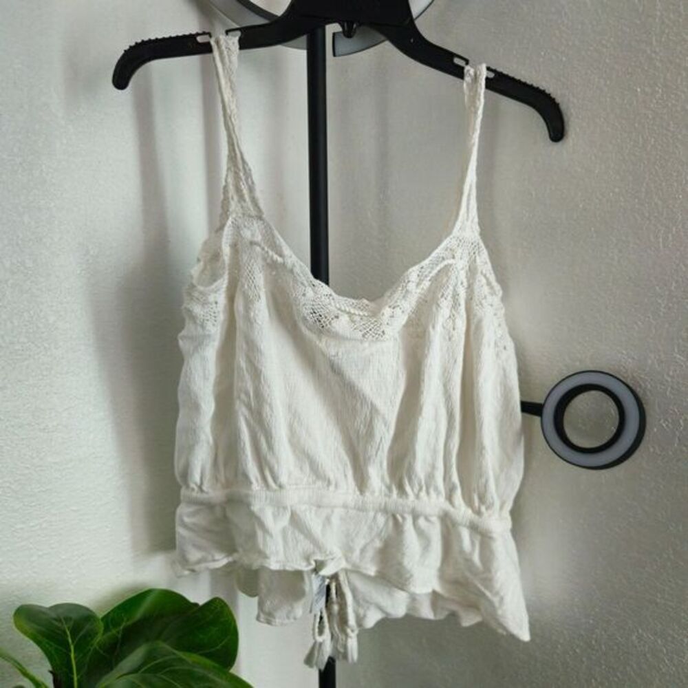 Top‎ - Picture 3 of 5